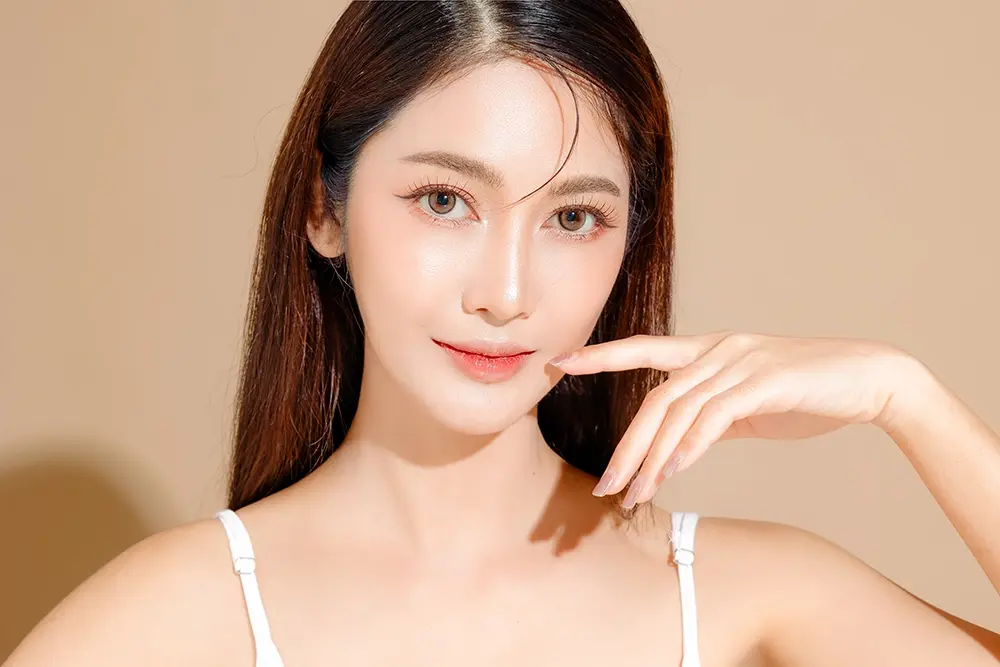 A woman with double eyelids